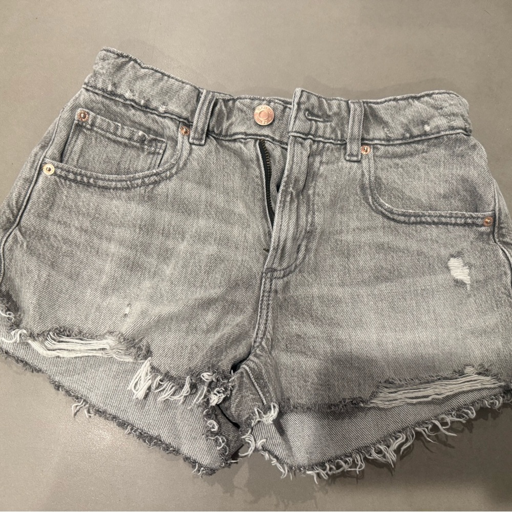 Garage festival high rise Jean shorts Sz 24
